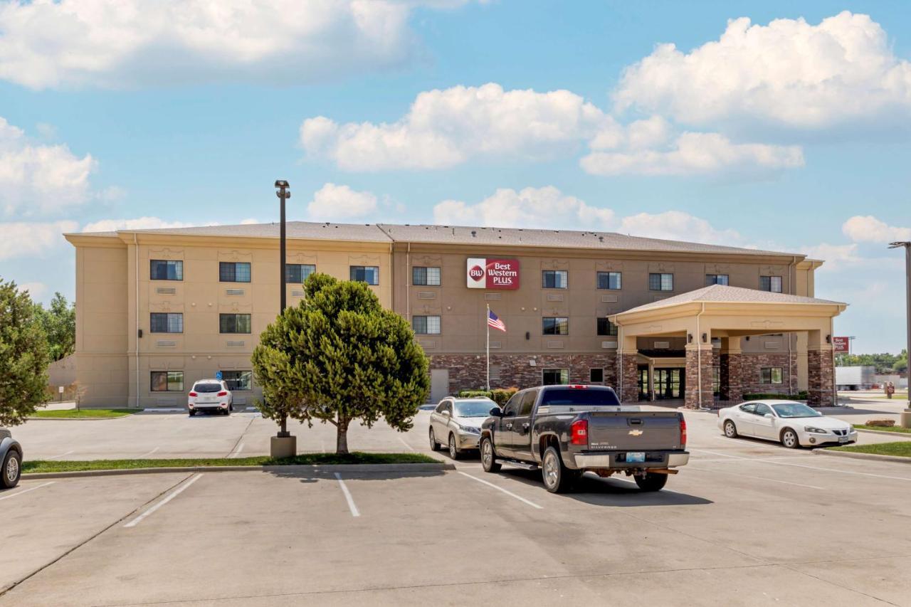 Best Western Plus Red River Inn Clarendon Extérieur photo