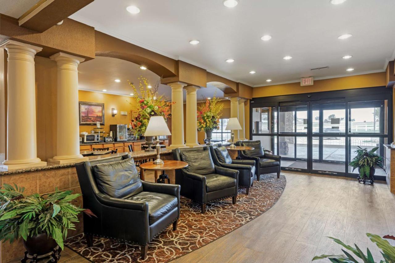 Best Western Plus Red River Inn Clarendon Extérieur photo