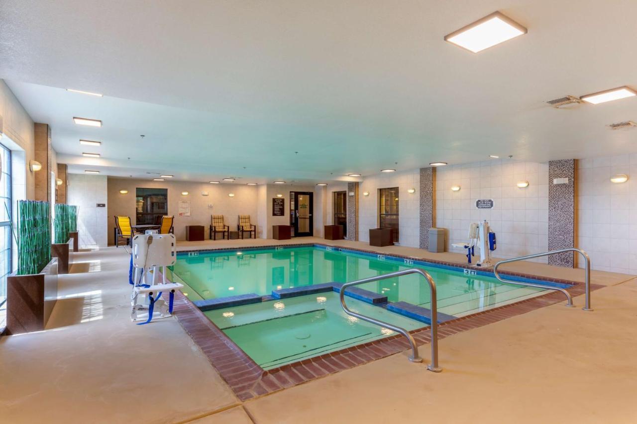 Best Western Plus Red River Inn Clarendon Extérieur photo