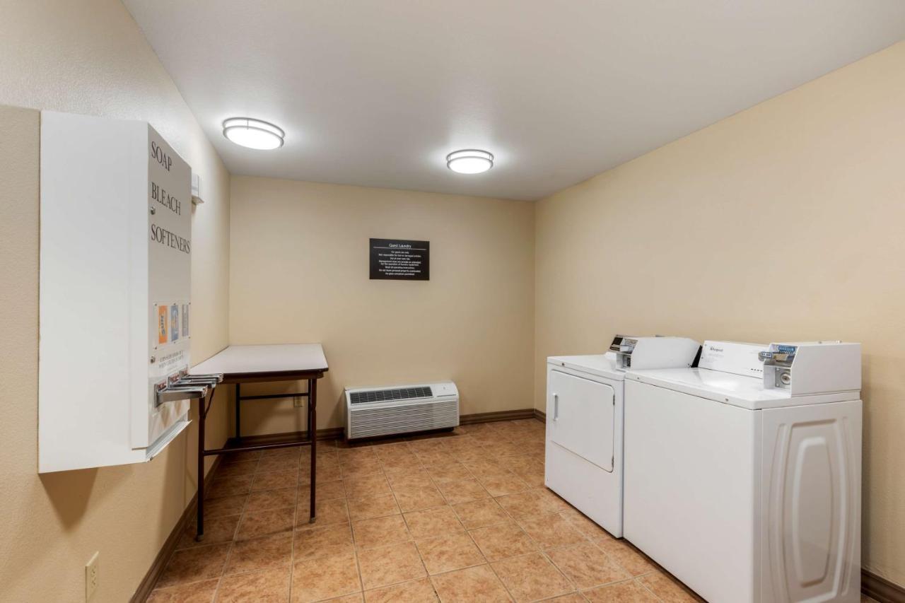 Best Western Plus Red River Inn Clarendon Extérieur photo