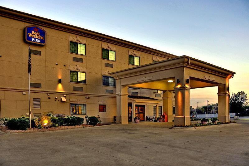 Best Western Plus Red River Inn Clarendon Extérieur photo
