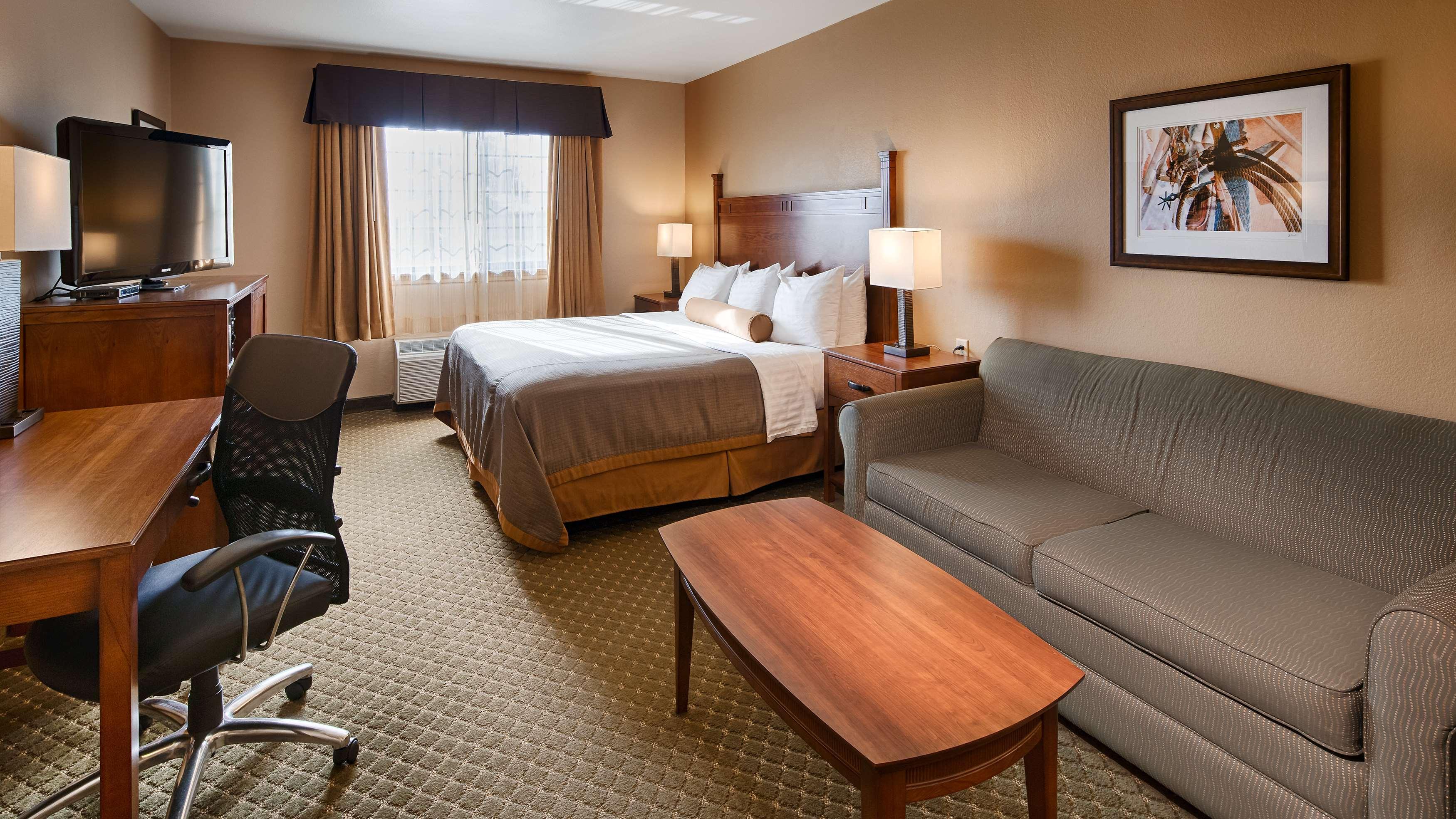 Best Western Plus Red River Inn Clarendon Extérieur photo